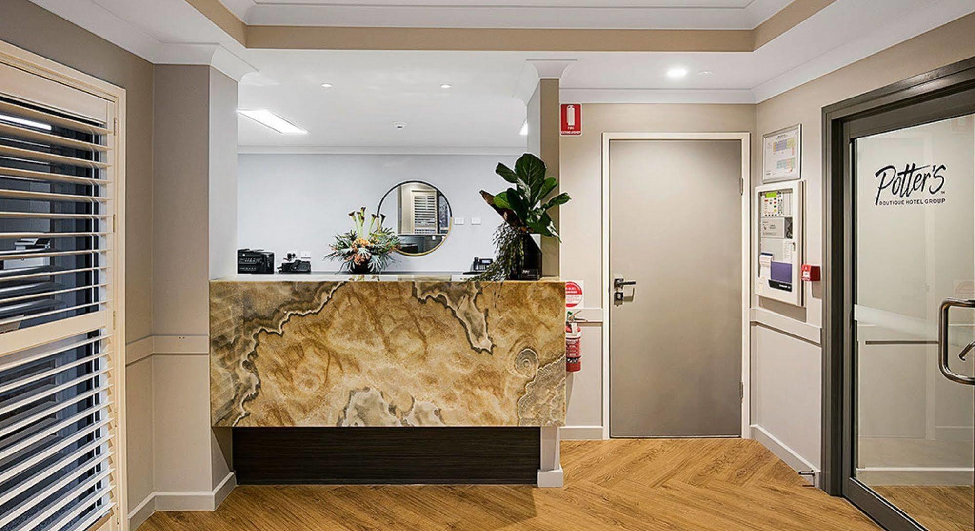 Potters Toowoomba Hotel Exterior foto